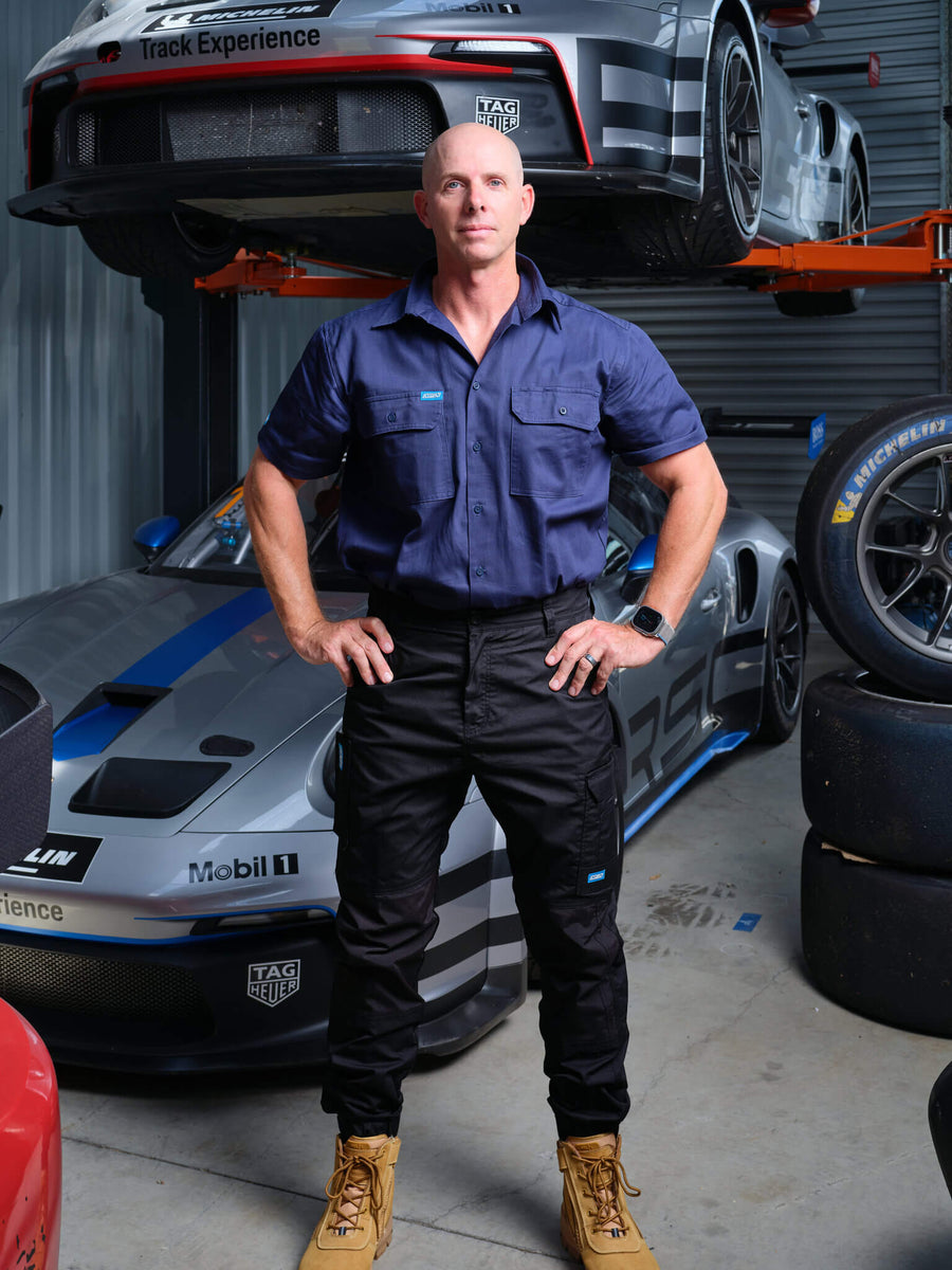 Driven DRV 05 Mens Premium Lightweight Fixed Waist Stretch Cargo Phone Safety Pocket Pants Elastic Cuff Black – Front View